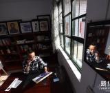 山西“90后”畫師圓珠筆巧作畫