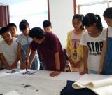 孫中正 李龍發(fā) 尤榮山 孫晉軒送書畫到校園