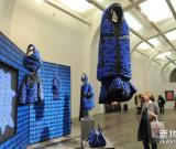 法國藝術家創(chuàng)新刺繡藝術品在京展出 圖