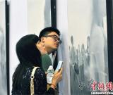 成都藝博會(huì)開展 市民可賞2000余幅藝術(shù)精品