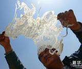 農(nóng)家小院傳承皮影文化 圖