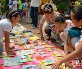 跳蚤市場“小鬼當(dāng)家” 圖