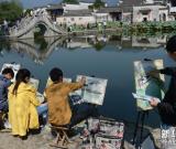 “畫里鄉(xiāng)村”寫生熱 組圖