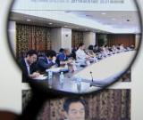 行業(yè)協(xié)會(huì)到底是“自律協(xié)會(huì)”還是“包庇協(xié)會(huì)”？